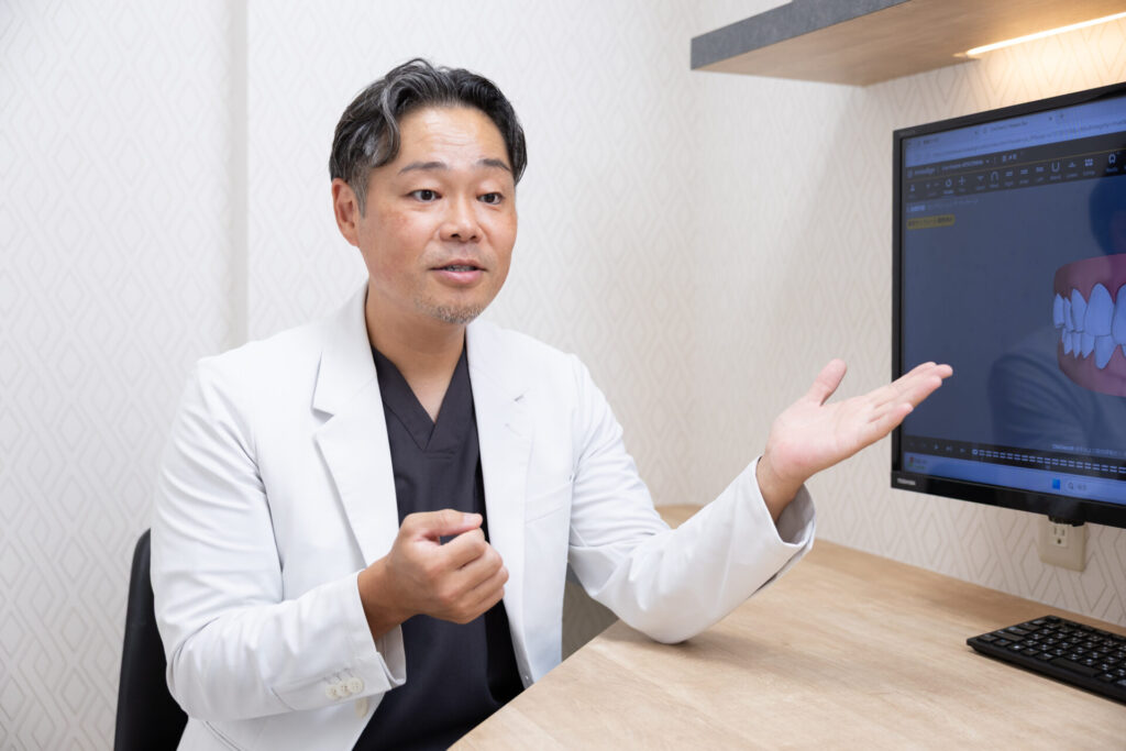 松島院長のカウンセリング中の様子